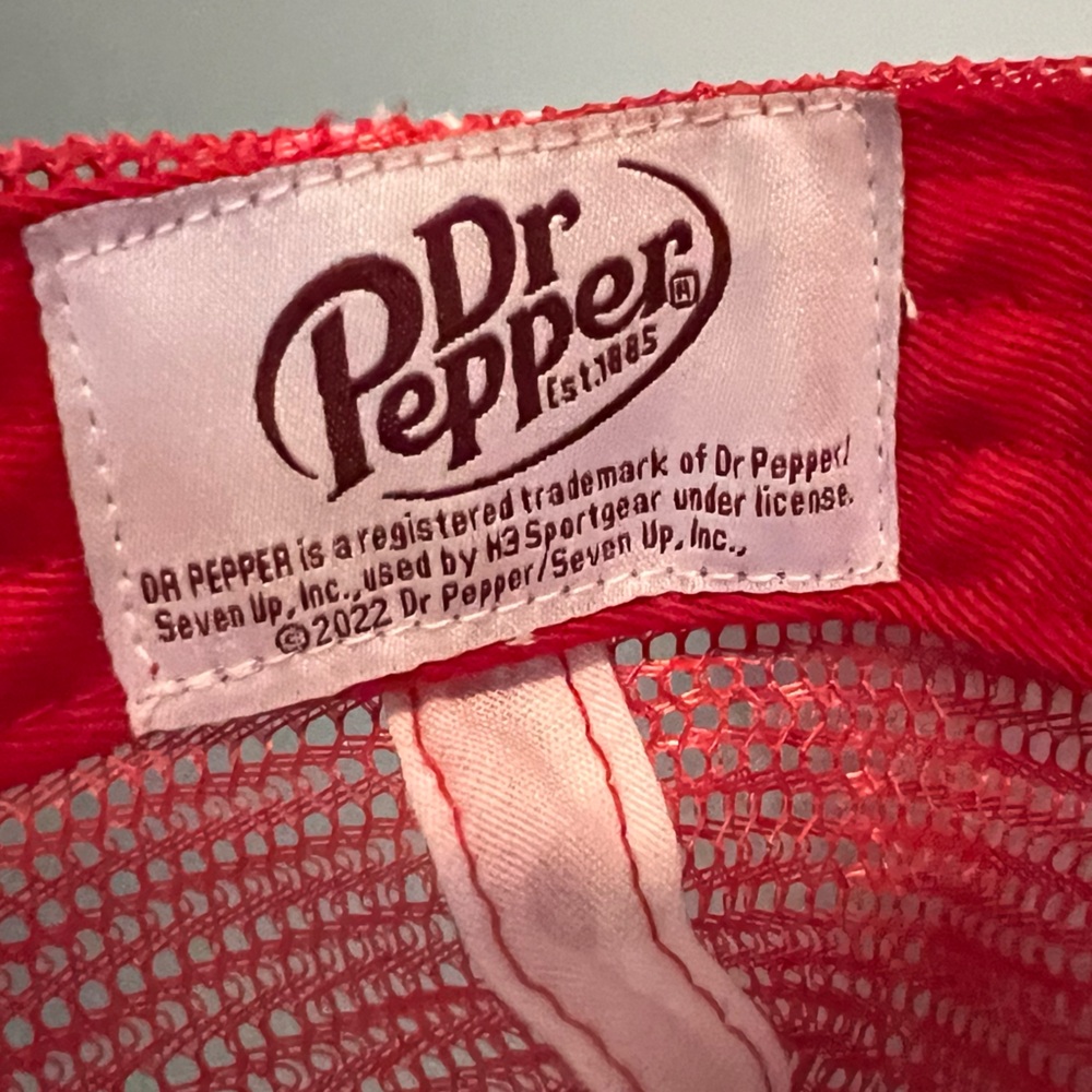 Dr. Pepper Soda Mens Officially Licensed Retro Style Logo Foam Trucker Hat Cap - Picture 6 of 7